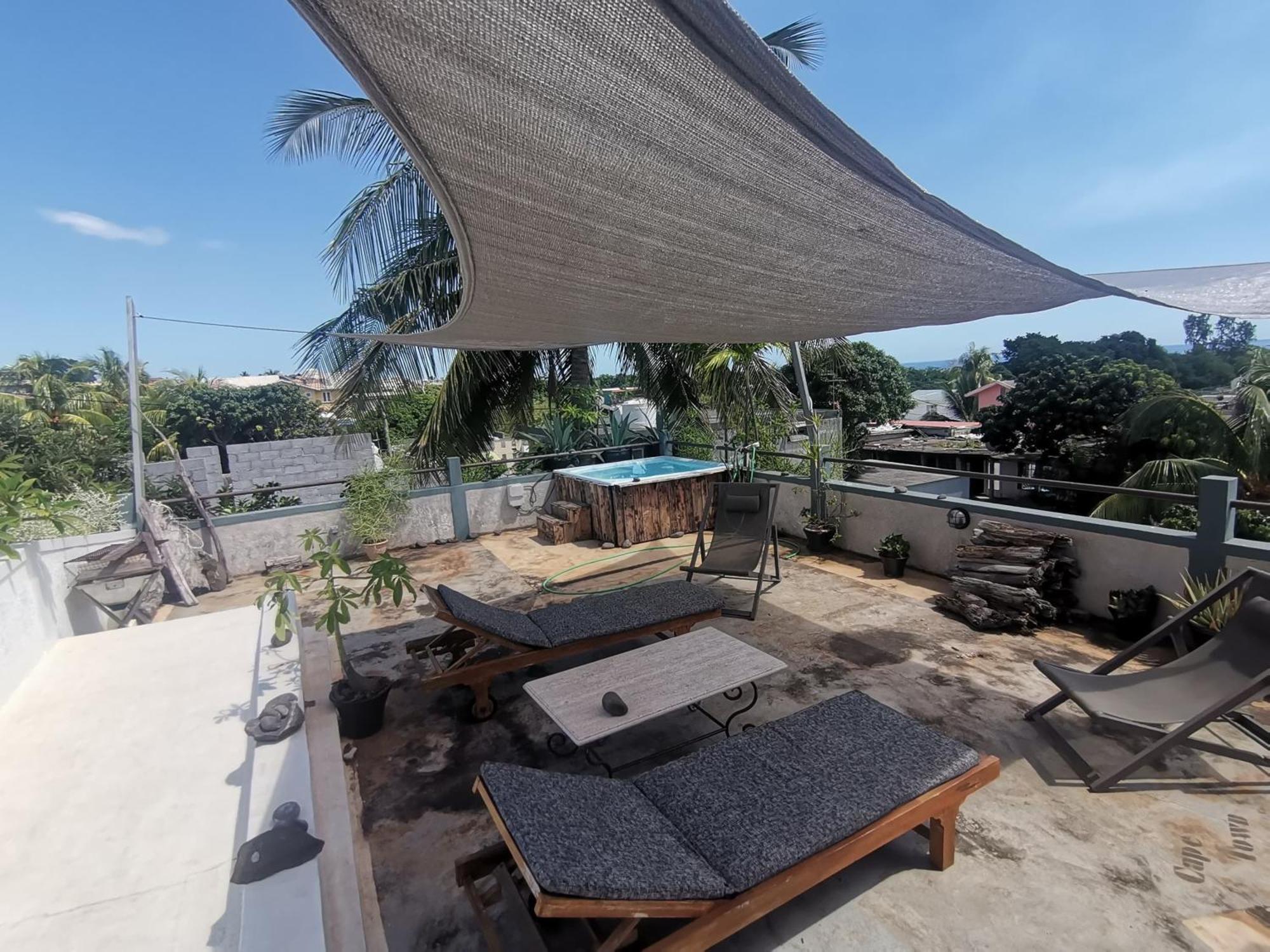 Apartment 3Bedrooms 2Bathrooms Rooftop Jacuzzi Pointe aux Sable Экстерьер фото