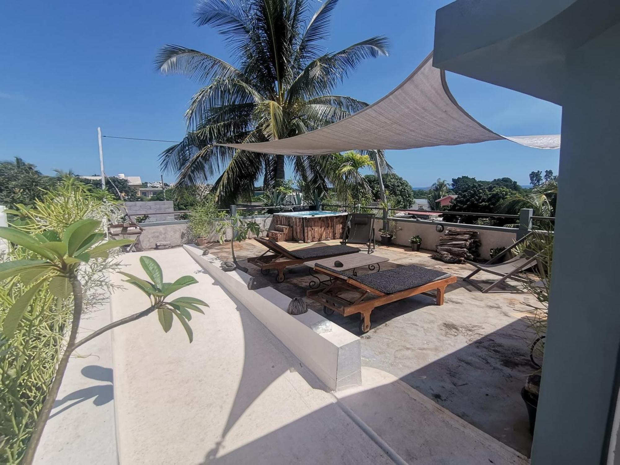 Apartment 3Bedrooms 2Bathrooms Rooftop Jacuzzi Pointe aux Sable Экстерьер фото